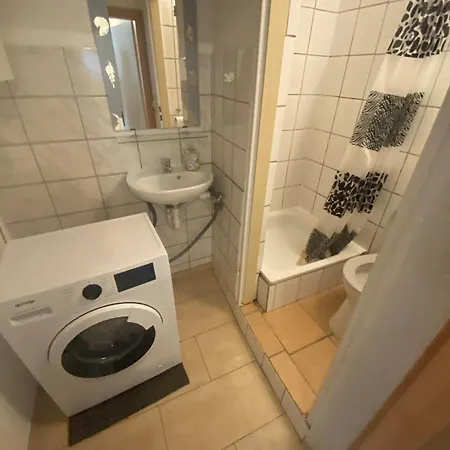 Wohnreich Zentral - 4og 4 - 1-zimmerwohnung * 乌尔姆